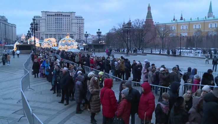 Сьогодні расєянє проснулись у новій реальності: “вийшов на вулицю, а там немає нічого! Взагалі нічого”