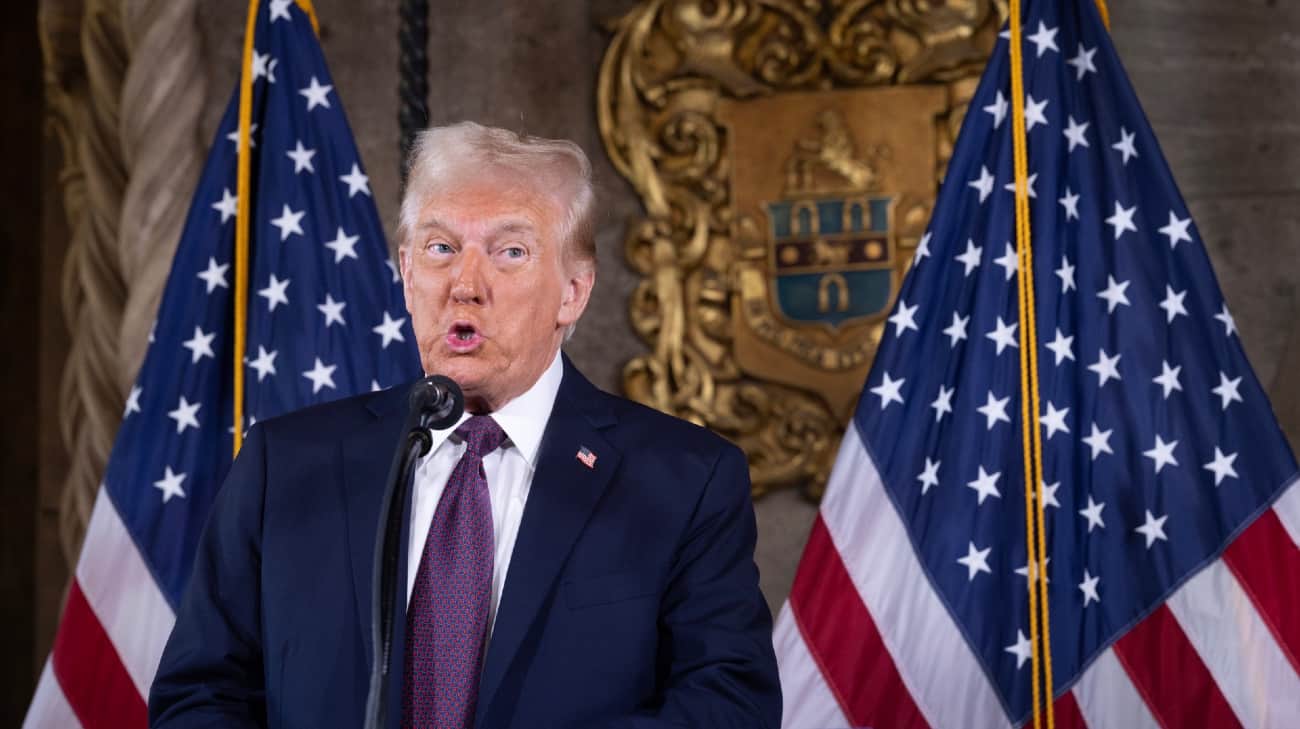ЕКСТРЕНО! Указ Трампа по РФ ШО КУВАВ: у ЄС аж ПРИТИХЛИ. Путін ЗА зупинку вогню, АЛЕ…
