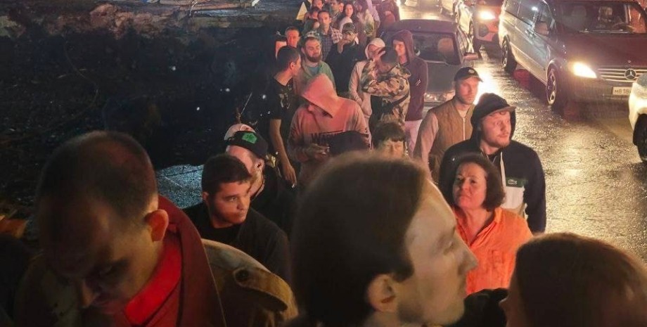 ПОЧАЛОСЯ! У Криму повний ХАОС. Почалася КАТАСТРОФА. По всій РОсії ж@хливі черги